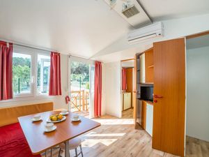 23933650-Ferienwohnung-4-Pakostane-300x225-2