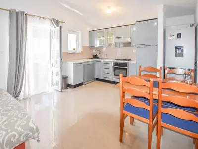 Ferienwohnung für 4 Personen (40 m²) in Pakostane 10/10