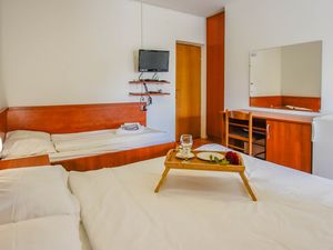 Ferienwohnung für 3 Personen (25 m²) in Pakostane