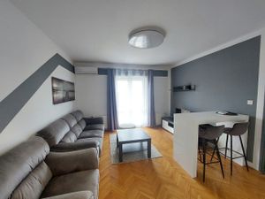 23650678-Ferienwohnung-5-Pakostane-300x225-1