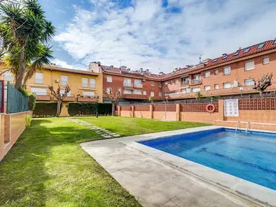 PoolOfHouse