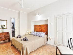 22808433-Ferienwohnung-4-Palaia-300x225-2