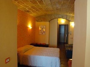 23042565-Ferienwohnung-4-Palermo-300x225-1