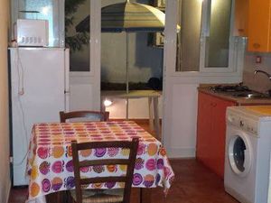 23042565-Ferienwohnung-4-Palermo-300x225-5