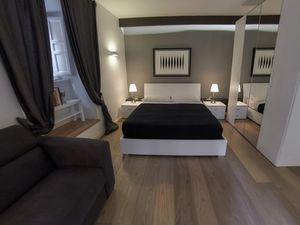 22618281-Ferienwohnung-6-Palermo-300x225-2