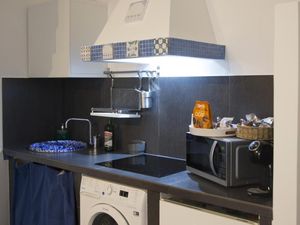 23956273-Ferienwohnung-5-Palermo-300x225-2