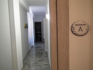 23438621-Ferienwohnung-6-Palermo-300x225-2