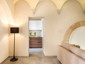 22634595-Ferienwohnung-6-Palermo-300x225-2