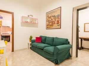 23140545-Ferienwohnung-2-Palermo-300x225-1