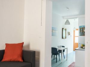 23189849-Ferienwohnung-3-Palermo-300x225-4