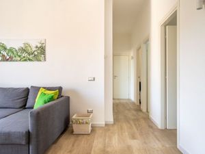 23192413-Ferienwohnung-6-Palermo-300x225-4