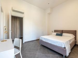 23476124-Ferienwohnung-6-Palermo-300x225-3