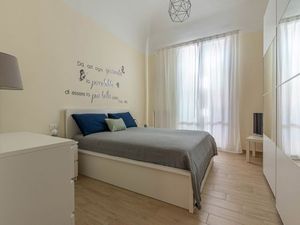 23496817-Ferienwohnung-4-Palermo-300x225-3