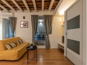 23564878-Ferienwohnung-6-Palermo-300x225-2