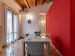 23565235-Ferienwohnung-2-Palermo-300x225-5