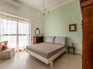 23661767-Ferienwohnung-4-Palermo-300x225-4