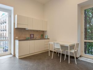 23671692-Ferienwohnung-8-Palermo-300x225-1