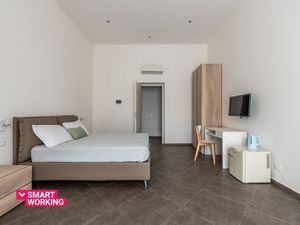 23671692-Ferienwohnung-8-Palermo-300x225-2