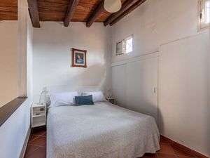 23674359-Ferienwohnung-4-Palermo-300x225-4