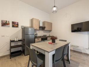 23691707-Ferienwohnung-4-Palermo-300x225-2