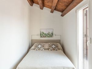 23691707-Ferienwohnung-4-Palermo-300x225-5