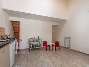 24014270-Ferienwohnung-4-Palermo-300x225-3