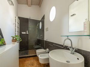 21677539-Ferienwohnung-4-Palermo-300x225-5