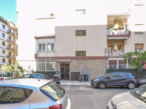 24005381-Ferienwohnung-6-Palermo-300x225-5