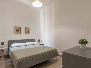 24036083-Ferienwohnung-4-Palermo-300x225-4