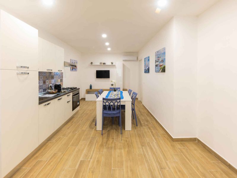 24043365-Ferienwohnung-4-Palermo-800x600-2