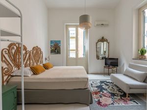 24036085-Ferienwohnung-7-Palermo-300x225-4