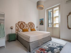 24036085-Ferienwohnung-7-Palermo-300x225-2