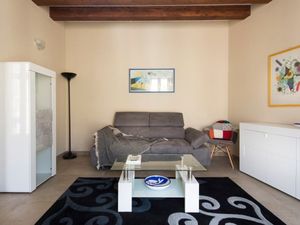 21937167-Ferienwohnung-5-Palermo-300x225-3