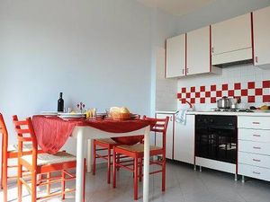 22768277-Ferienwohnung-5-Palinuro-300x225-5