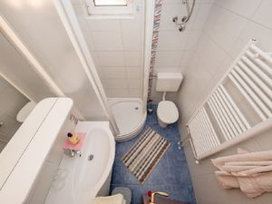 19285672-Ferienwohnung-4-Palit-300x225-0