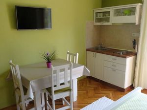 21748743-Ferienwohnung-0-Palit-300x225-0