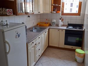 23924599-Ferienwohnung-3-Palit-300x225-3