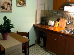 23961574-Ferienwohnung-2-Palit-300x225-3