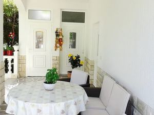 19278312-Ferienwohnung-9-Palit-300x225-4