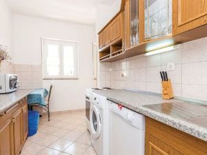 19395561-Ferienwohnung-0-Palit-300x225-5