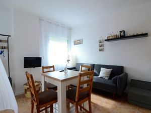 23451015-Ferienwohnung-4-Pals-300x225-3