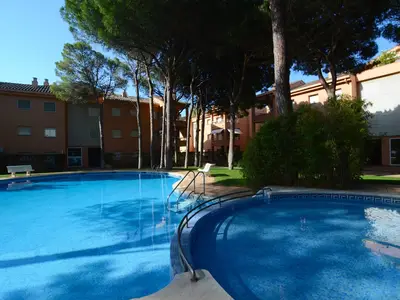 PoolOfHouse