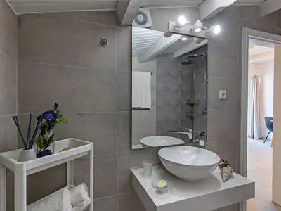 Bad/Dusche