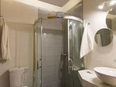 Bad/Dusche