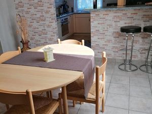 17992972-Ferienwohnung-4-Papenburg-300x225-3