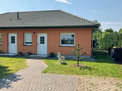 Ferienwohnung für 4 Personen (55 m²) in Parchtitz 1/10