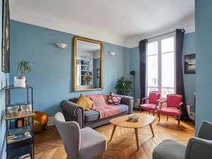 24016490-Ferienwohnung-4-Paris-300x225-0