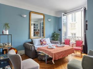 24016490-Ferienwohnung-4-Paris-300x225-4