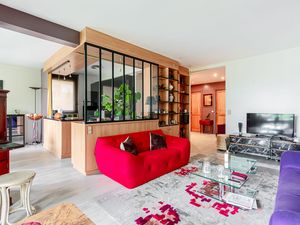 24016454-Ferienwohnung-4-Paris-300x225-3