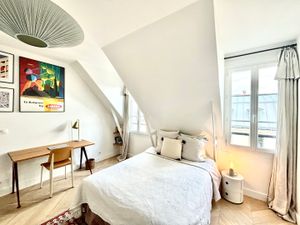 23977992-Ferienwohnung-6-Paris-300x225-1